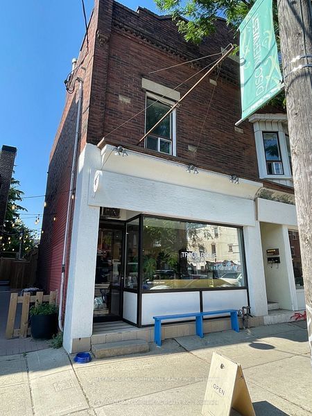 Commercial/Retail for lease at 1090 College Street, Toronto, Dufferin Grove, M6H 1B3 - MLS: C11923519