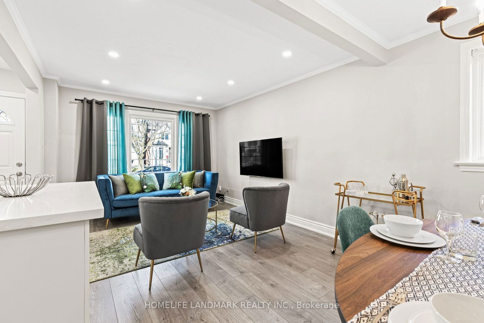 Detached House leased at 107 Parklea Drive, Toronto, Leaside, M4G 2J9 - MLS: C11923675
