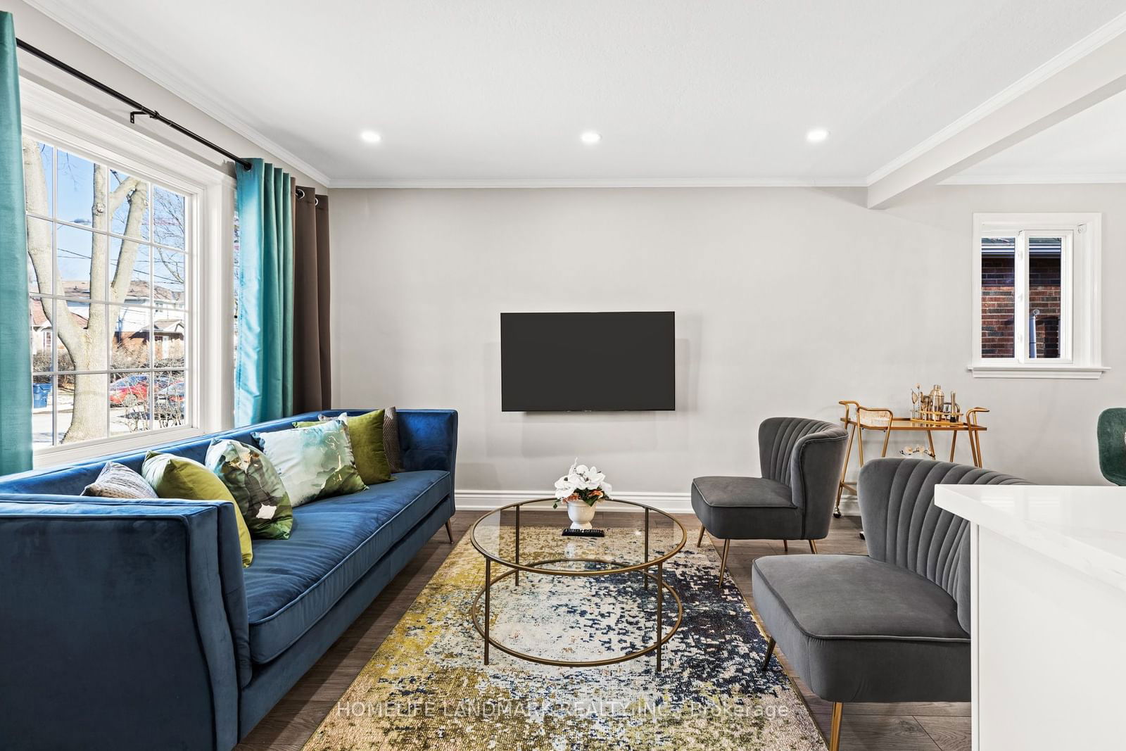 Detached House leased at 107 Parklea Drive, Toronto, Leaside, M4G 2J9 - MLS: C11923675