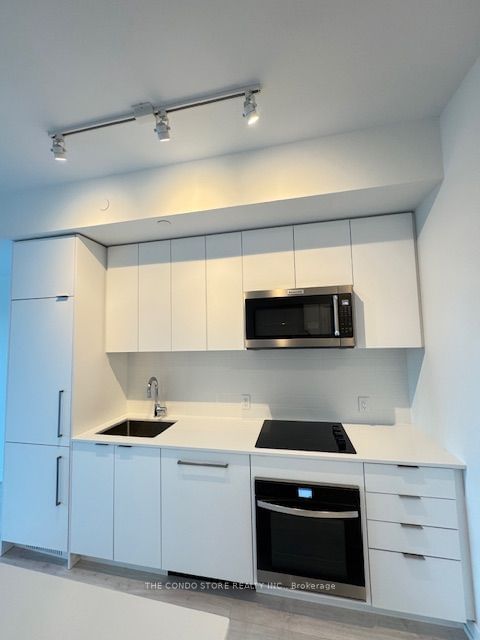 Condo for lease at 525-181 Sheppard Avenue, Toronto, Willowdale East, M2N 3A6 - MLS: C11923732