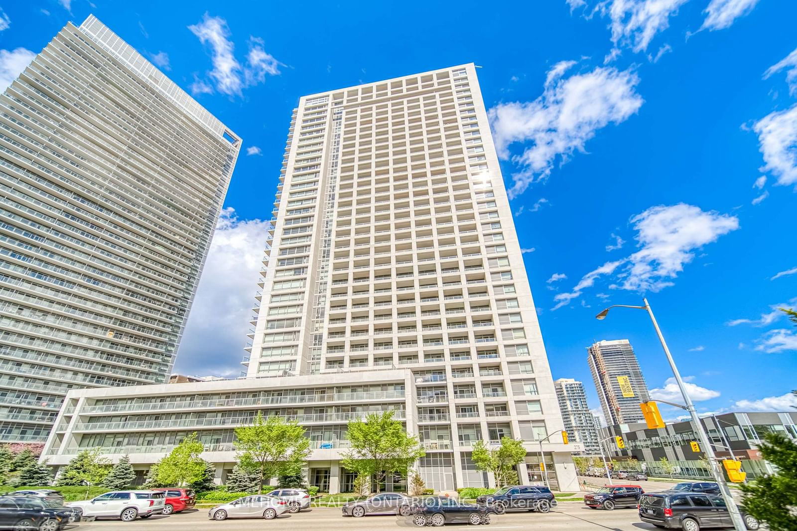 Condo for lease at 1904-275 Yorkland Road, Toronto, Henry Farm, M2J 0B4 - MLS: C11923760