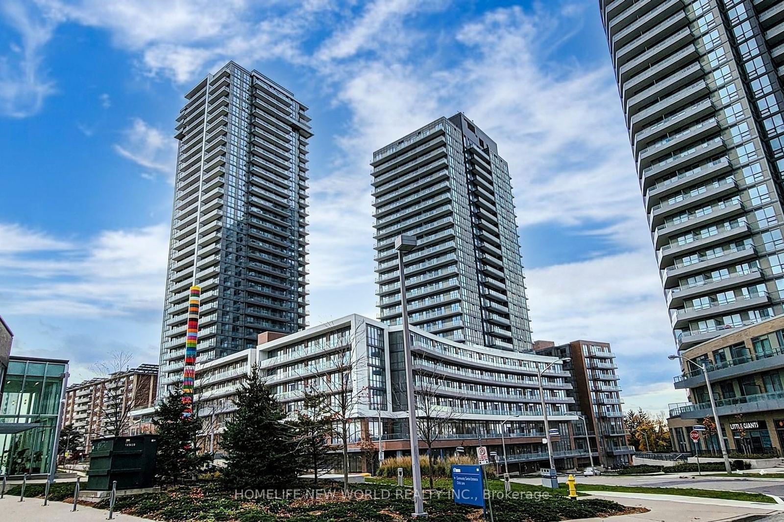 Condo for sale at 402-38 Forest Manor Road, Toronto, Henry Farm, M2J 0H4 - MLS: C11923848