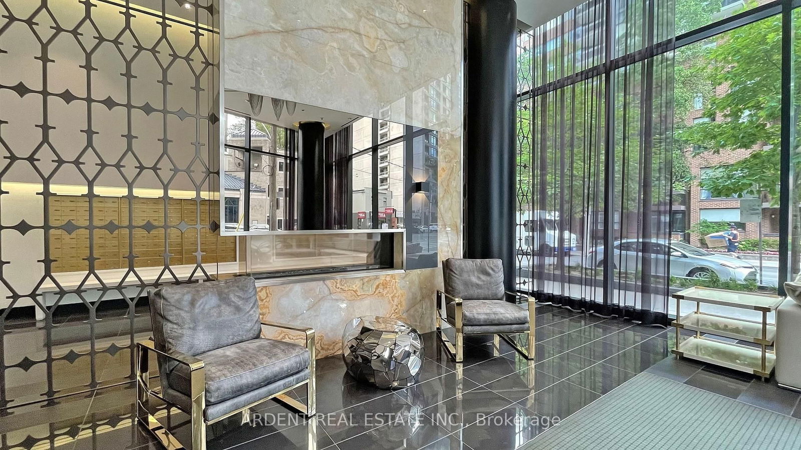 Condo sold at 1107-32 Davenport Road, Toronto, Annex, M5R 0B5 - MLS: C11923849