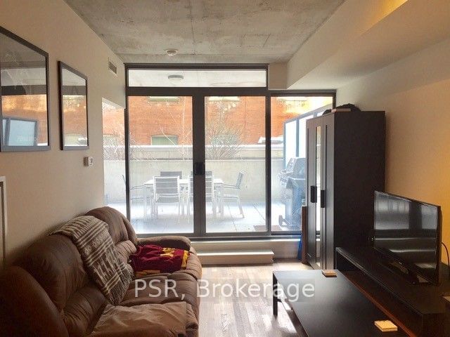 Condo for lease at 220-95 Bathurst Street, Toronto, Waterfront Communities C1, M5V 2P9 - MLS: C11924491