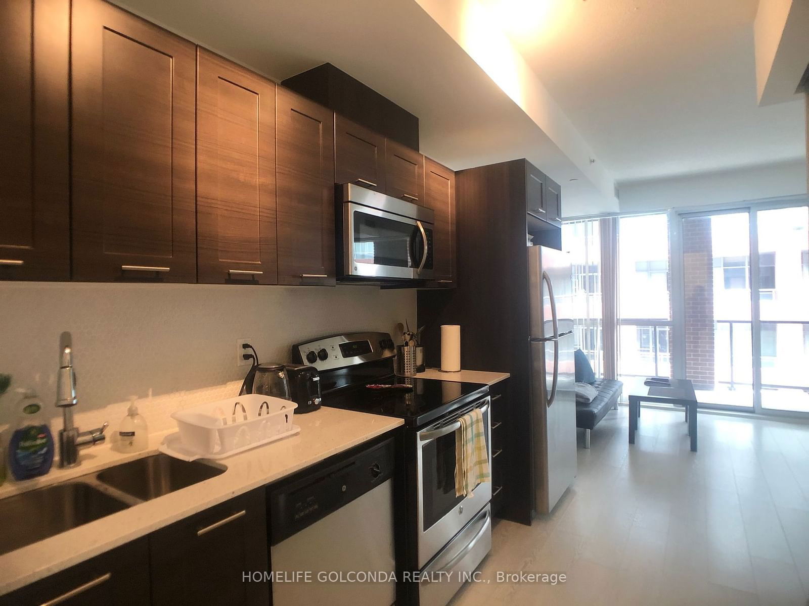 Condo leased at 513-20 Bruyeres Mews, Toronto, Waterfront Communities C1, M5V 0G8 - MLS: C11924538