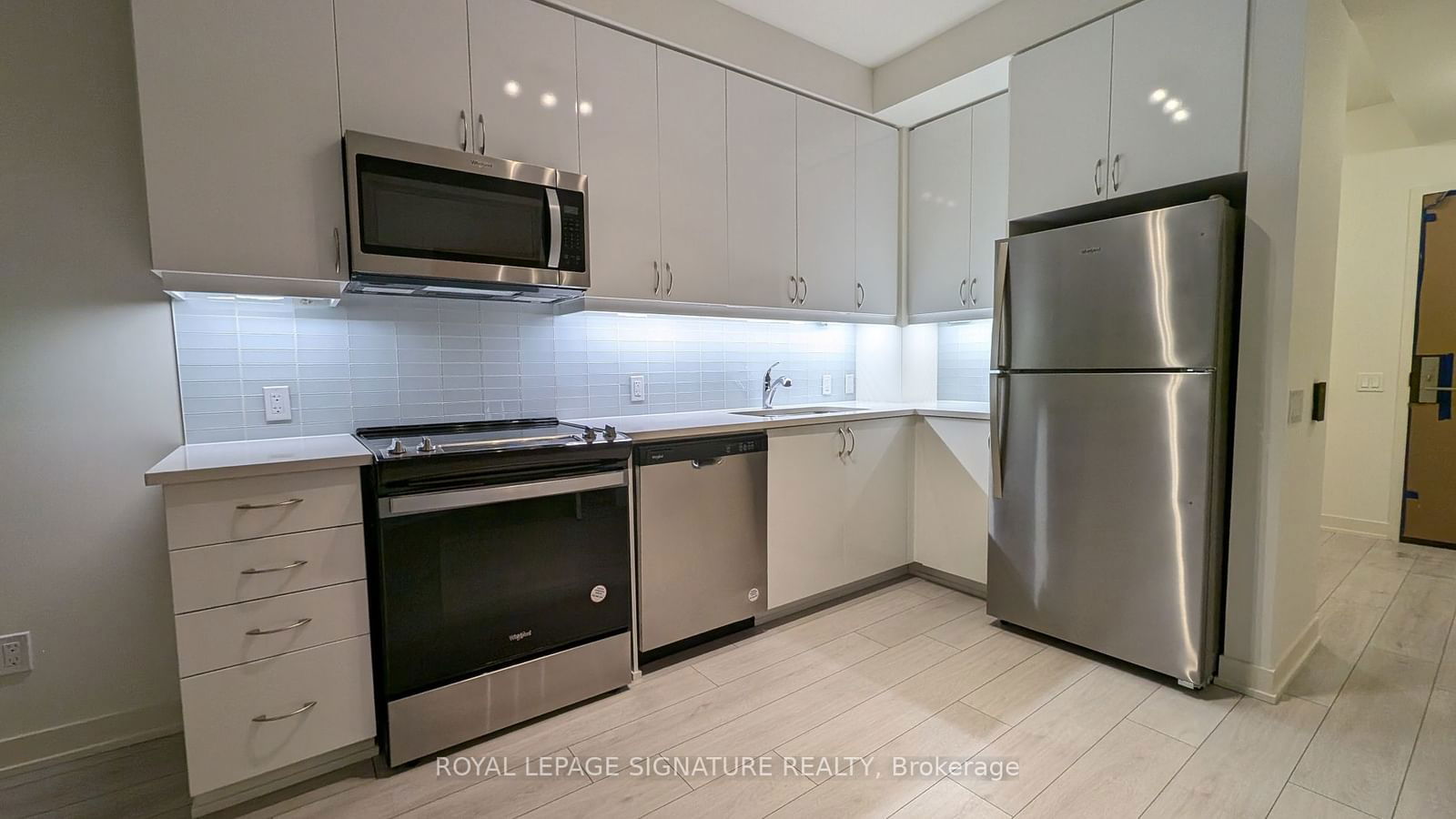 Condo leased at 1701-4955 Yonge Street, Toronto, Willowdale East, M2N 0L8 - MLS: C11924589