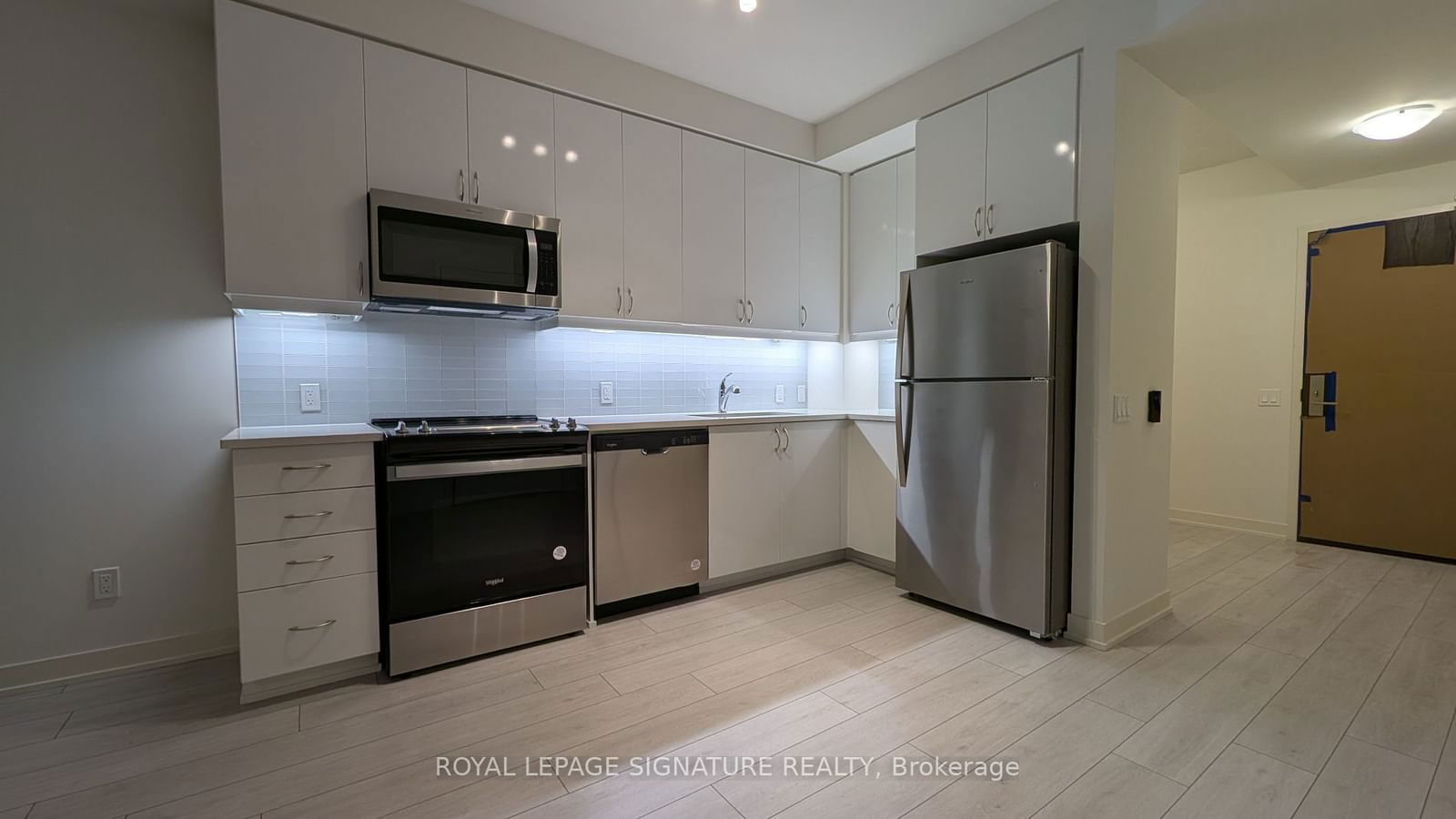 Condo leased at 1701-4955 Yonge Street, Toronto, Willowdale East, M2N 0L8 - MLS: C11924589