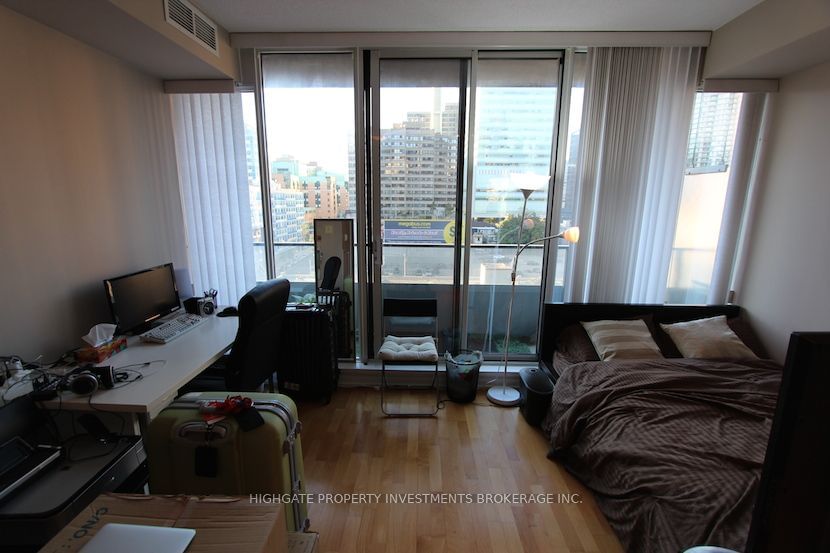 Condo for lease at 1131-111 Elizabeth Street, Toronto, Bay Street Corridor, M5G 1P7 - MLS: C11925062