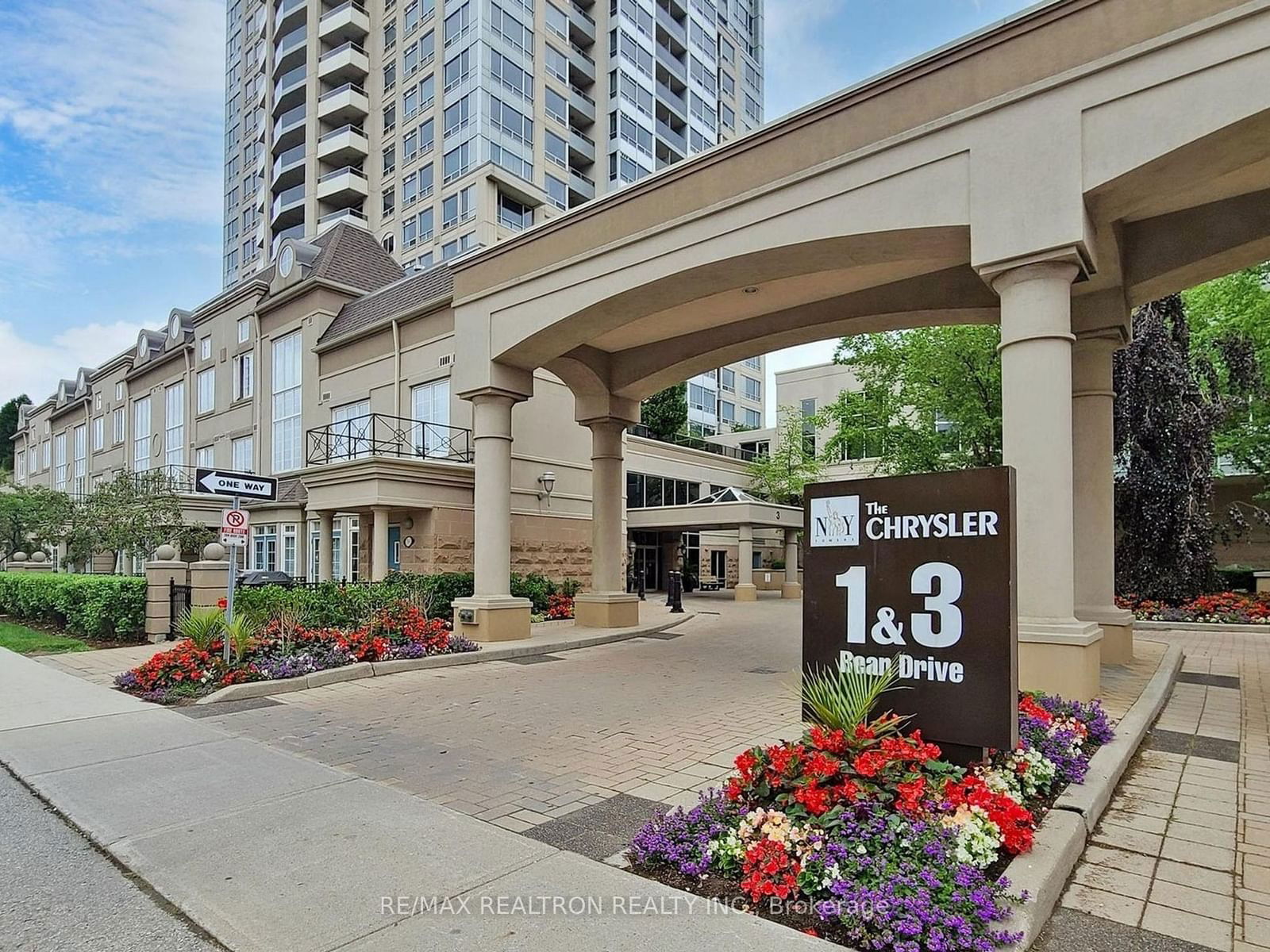 Condo leased at 203-3 Rean Drive, Toronto, Bayview Village, M2K 1H1 - MLS: C11925078