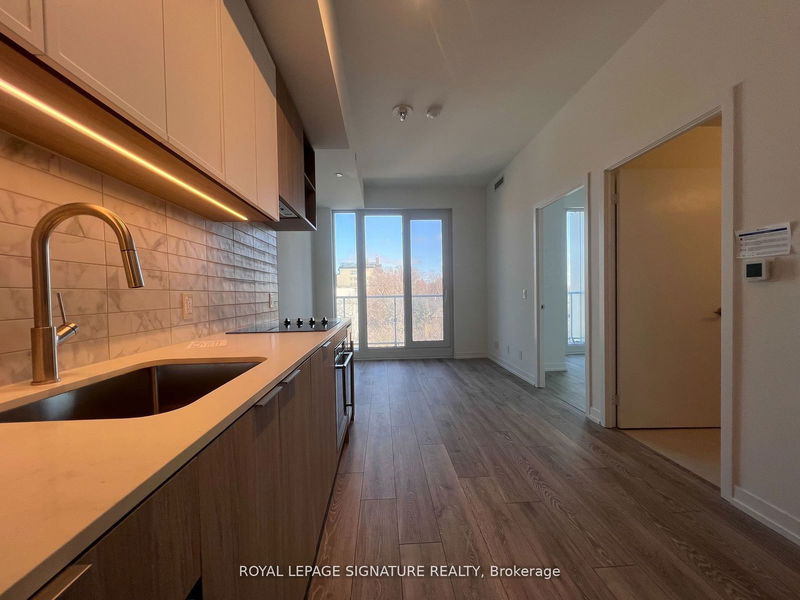 home for lease on 735-2020 Bathurst Street
