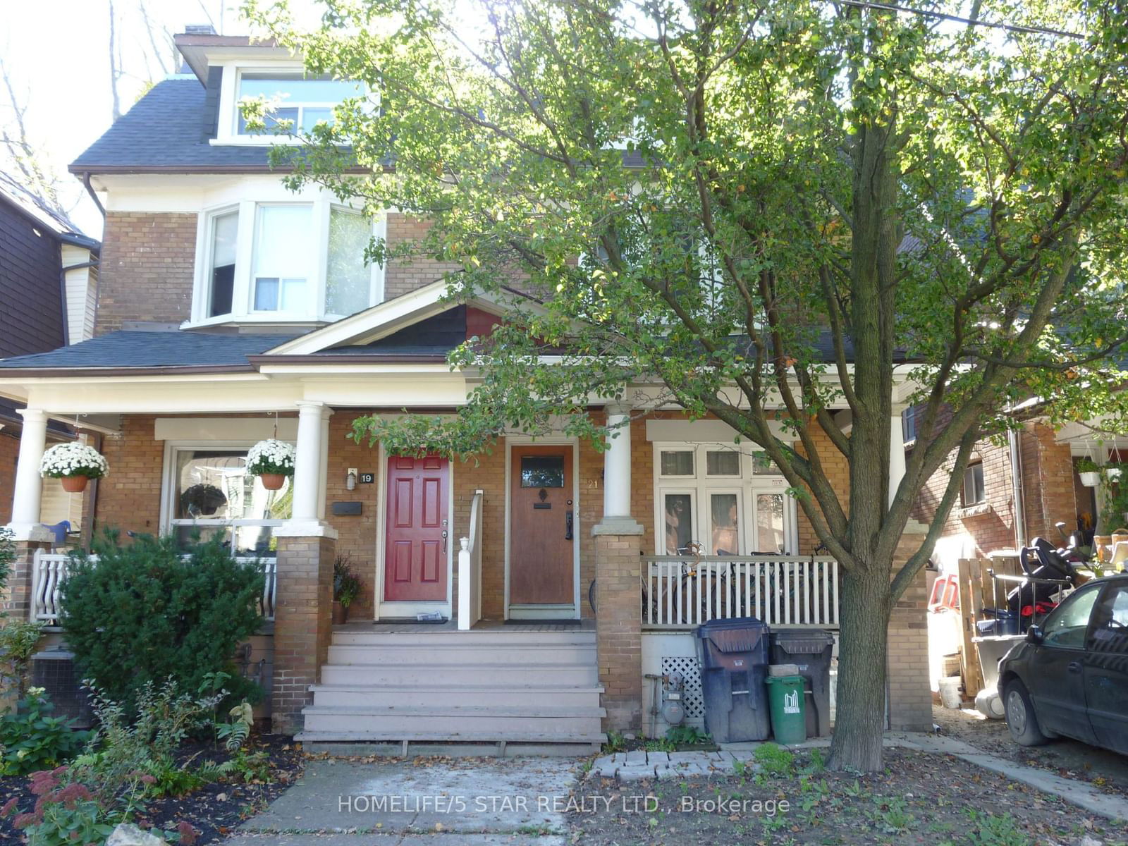 Semi-Detached House leased at 2-21 Rusholme Park Crescent, Toronto, Little Portugal, M6J 2E1 - MLS: C11925485