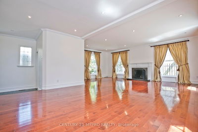 9 Shady Oaks Cres, Toronto - Bridle Path-Sunnybrook-York Mills image-0-3