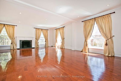 9 Shady Oaks Cres, Toronto - Bridle Path-Sunnybrook-York Mills image-0-4