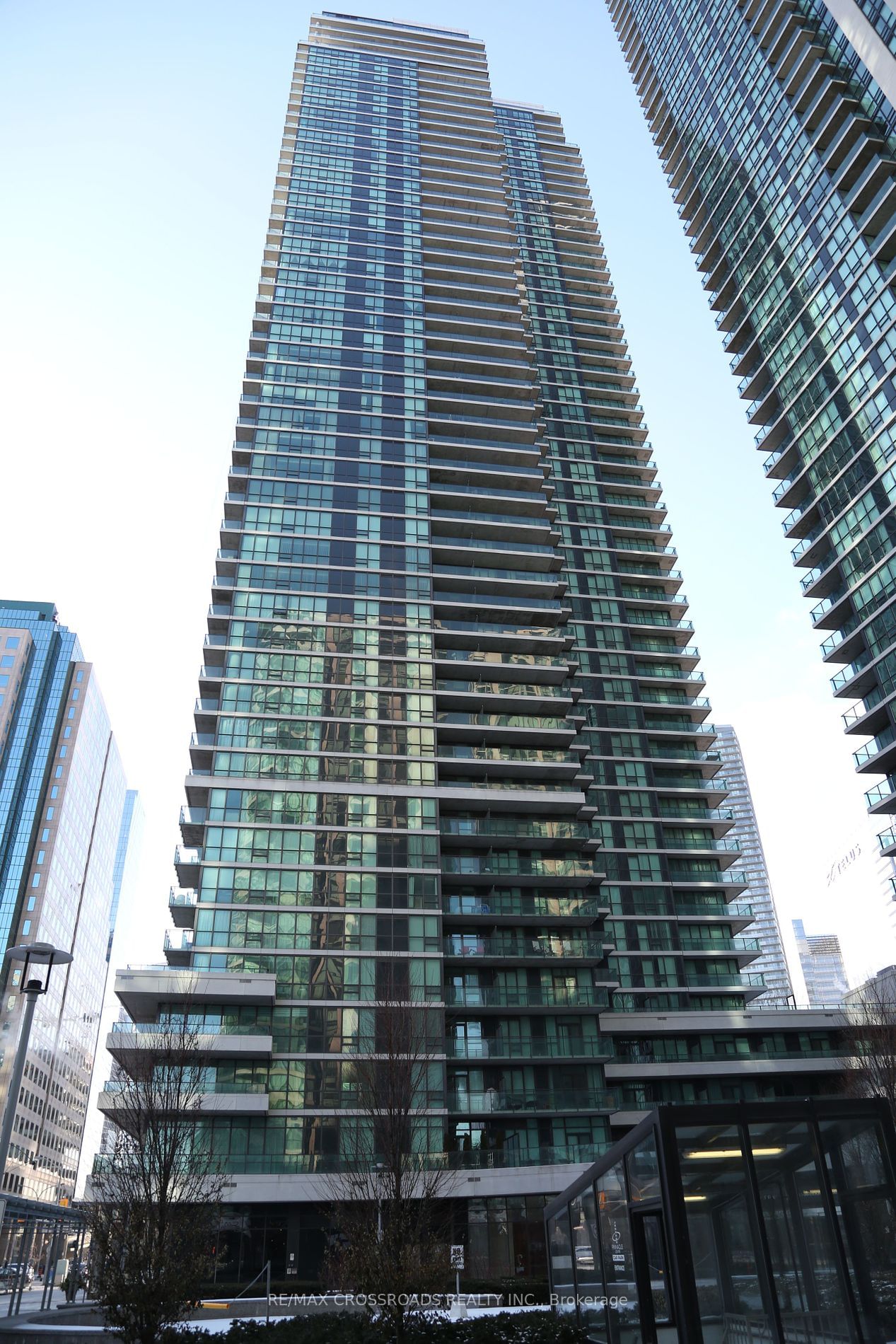 Condo for lease at 3105-33 Bay Street, Toronto, Waterfront Communities C1, M5J 2Z3 - MLS: C11925562