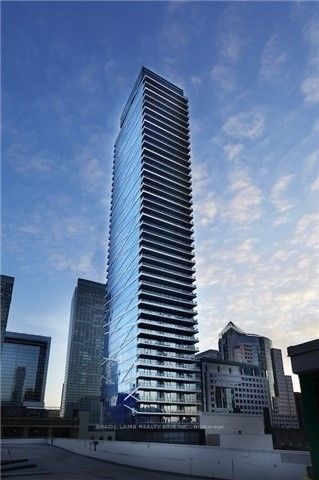 Condo for lease at 2305-224 King Street, Toronto, Waterfront Communities C1, M5V 1H8 - MLS: C11925566