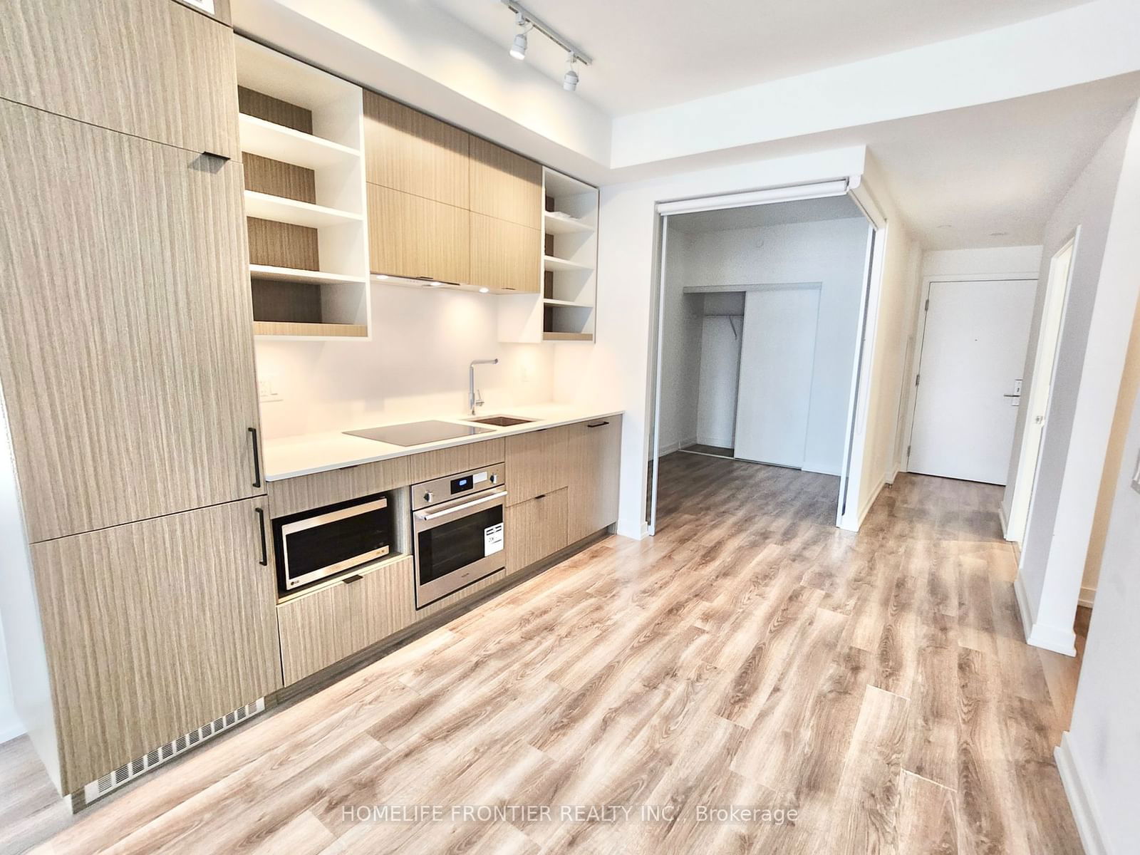 Condo for sale at 1709-20 Edward Street, Toronto, Bay Street Corridor, M5G 0C5 - MLS: C11925717