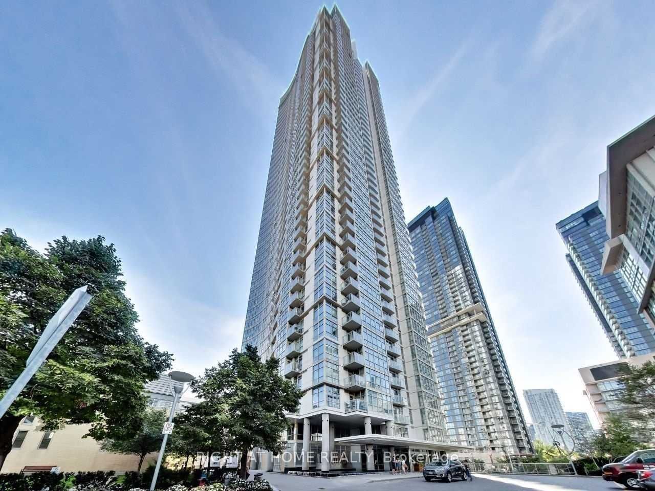 Condo for sale at 1011-35 Mariner Terrace, Toronto, Waterfront Communities C1, M5V 3V9 - MLS: C11925748