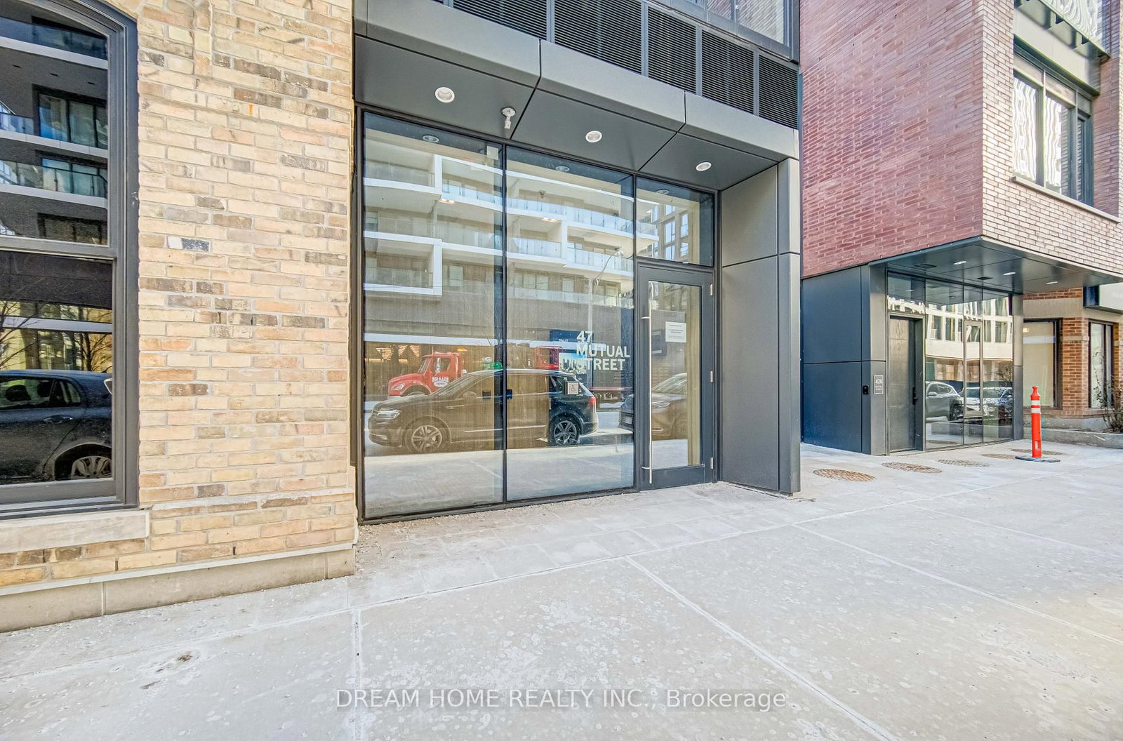 Listing Image 3