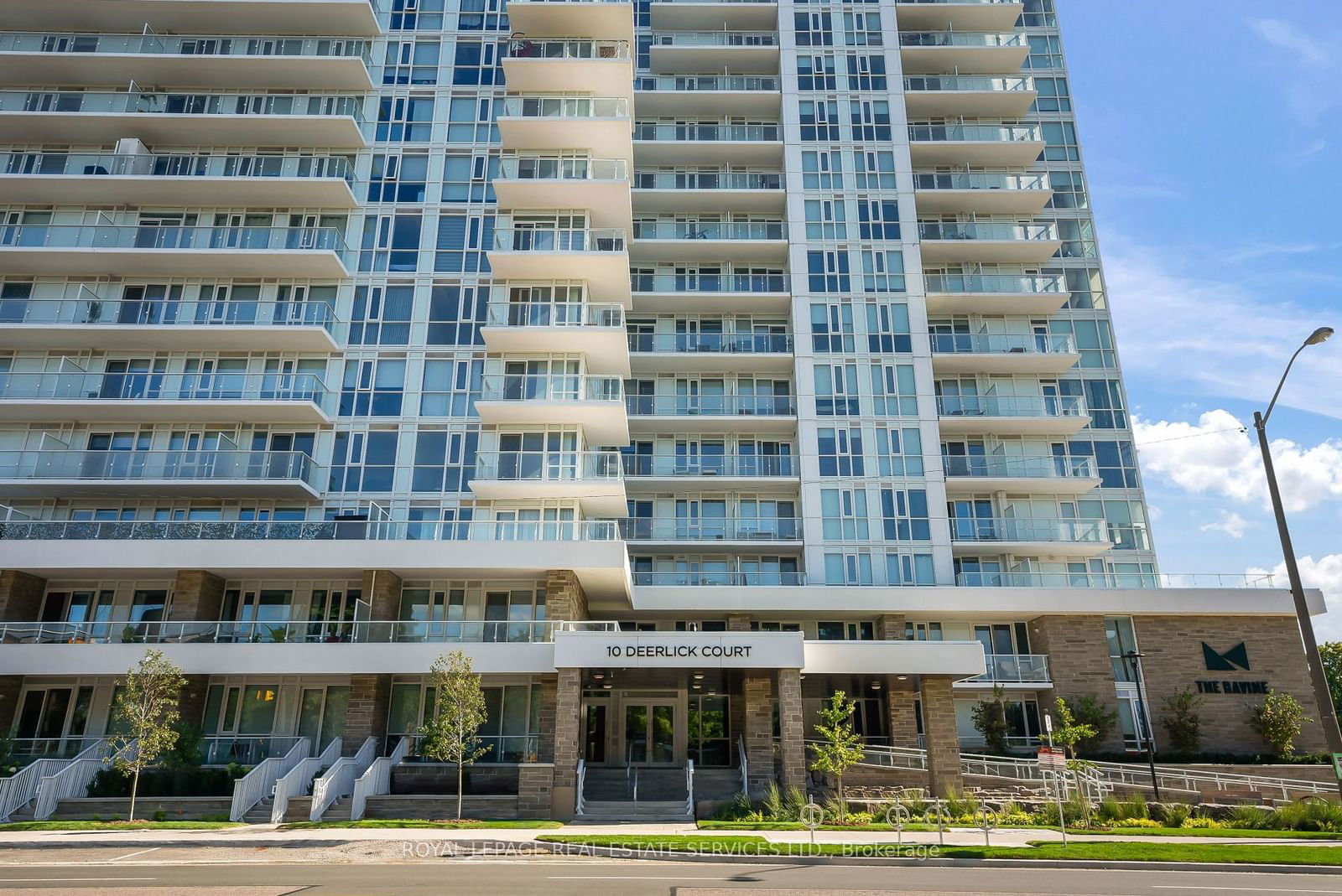 Condo for sale at 314-10 Deerlick Court, Toronto, Parkwoods-Donalda, M3A 0A7 - MLS: C11926208