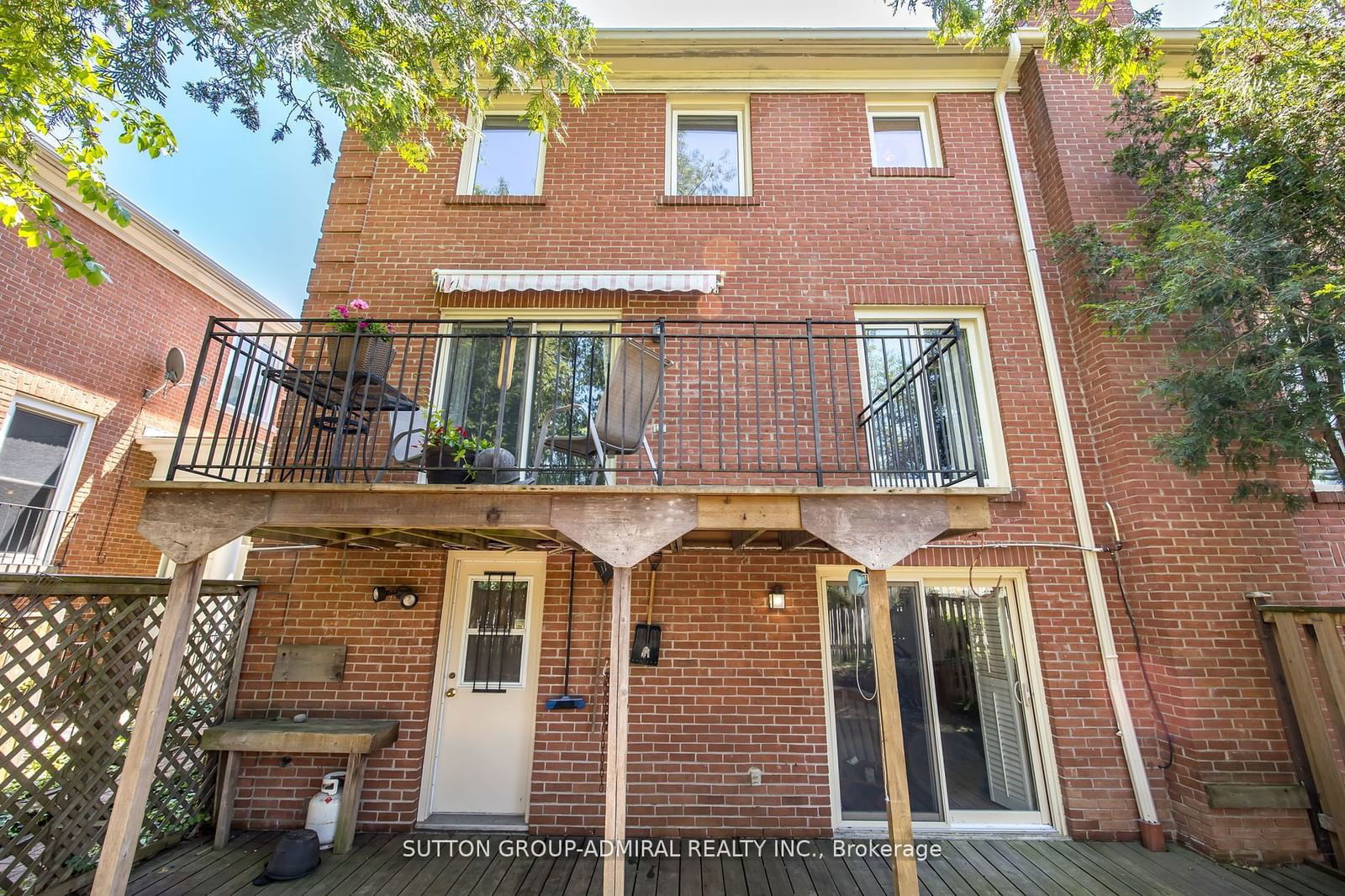 Townhouse for sale at 14 Mallingham Court, Toronto, Willowdale East, M2N 6G4 - MLS: C11926212