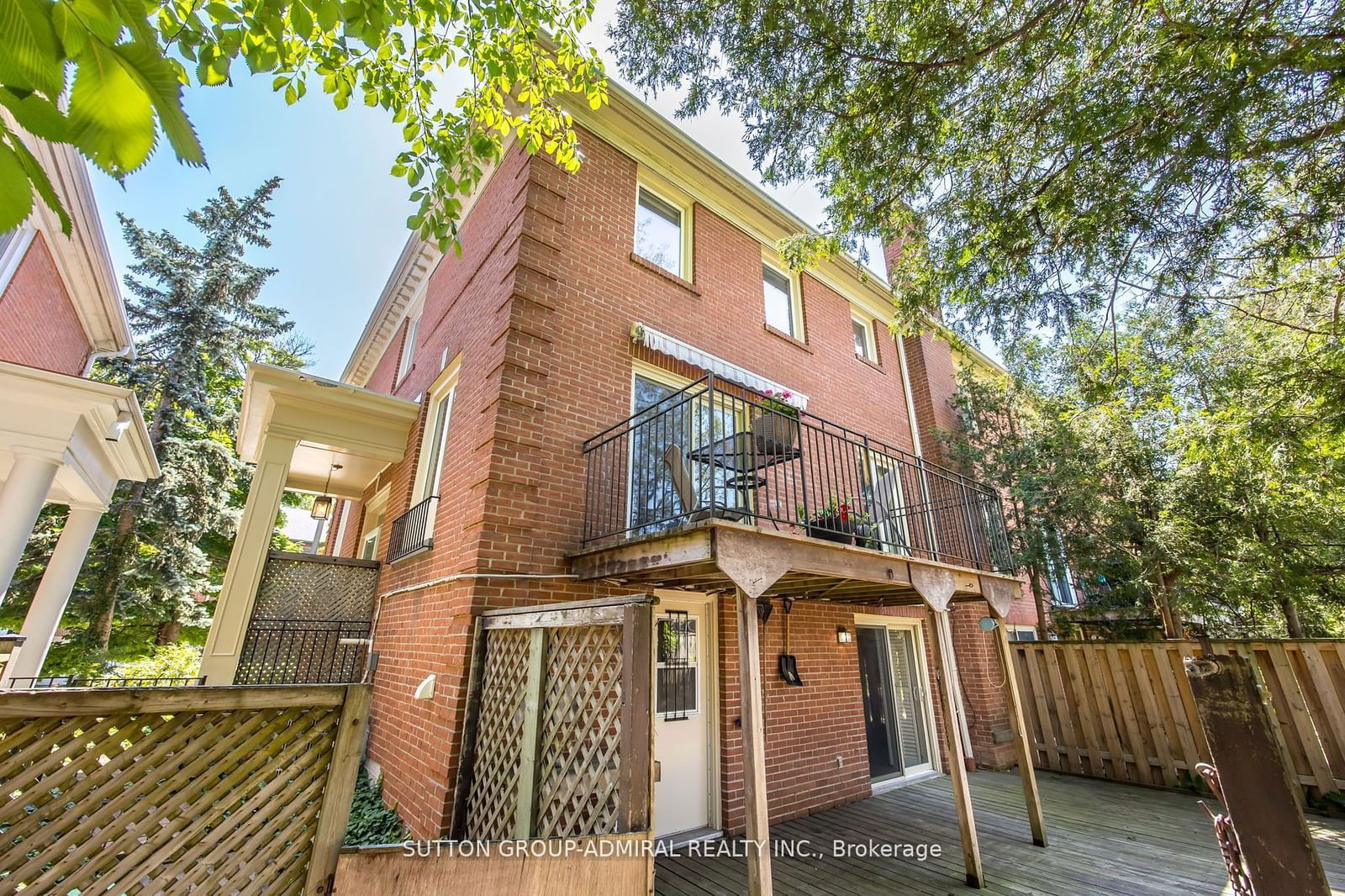 Townhouse for sale at 14 Mallingham Court, Toronto, Willowdale East, M2N 6G4 - MLS: C11926212