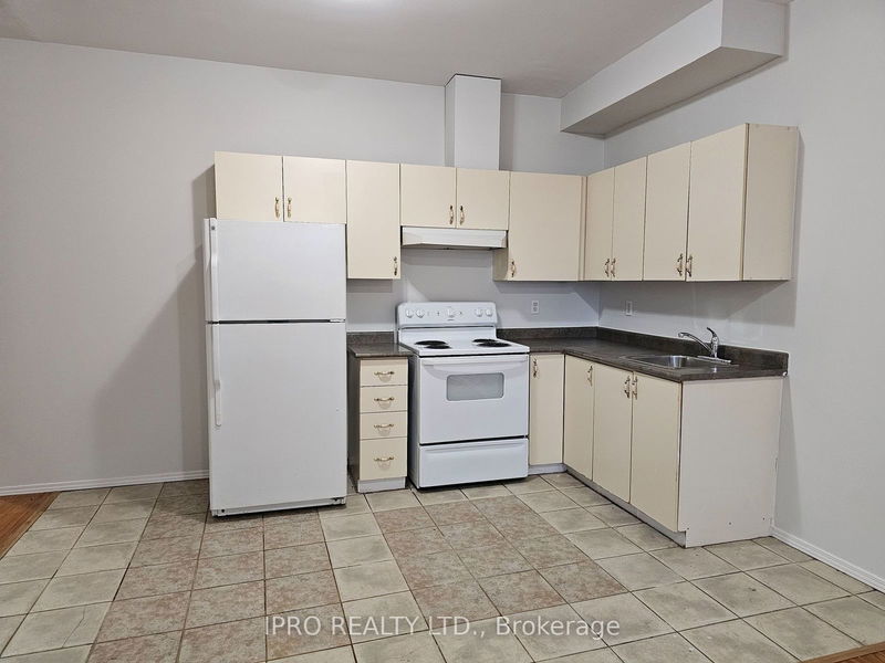 home for lease on 214-1801 Eglinton Avenue W