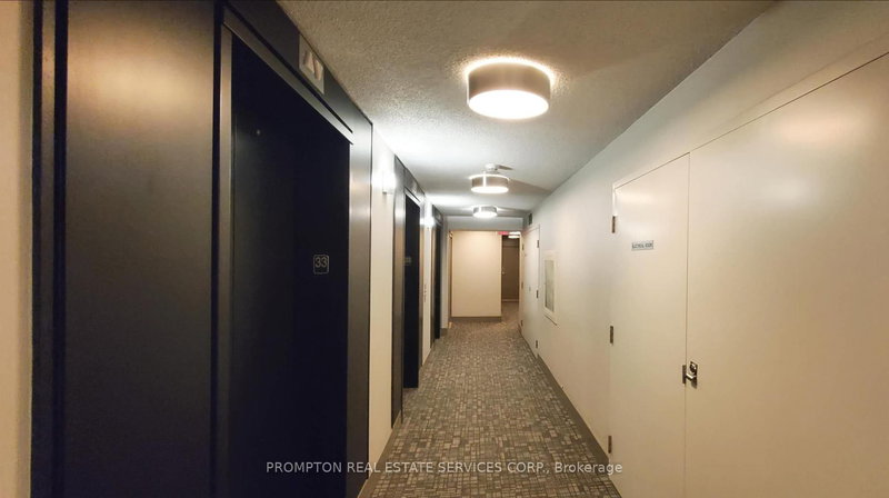 3308 - 397 Front St W, Toronto, M5V 3S1 | Image 3