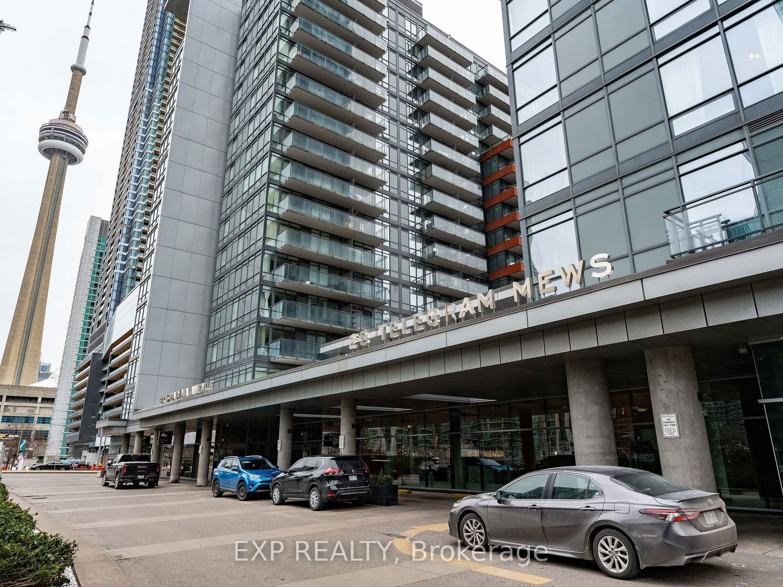 Condo for lease at 901-25 Telegram Mews, Toronto, Waterfront Communities C1, M5V 3Z1 - MLS: C11926869