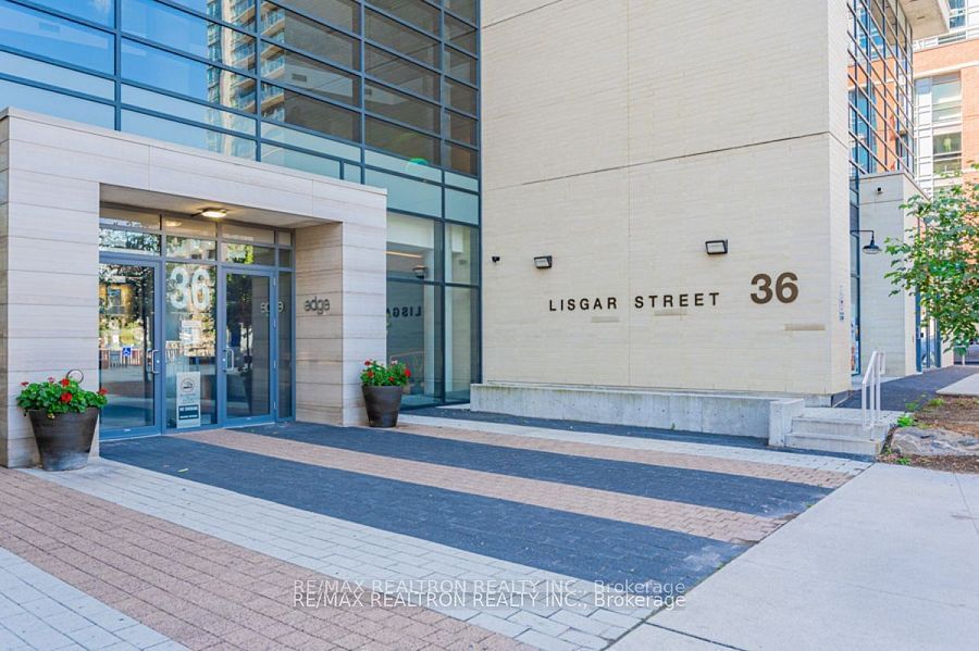 Condo leased at 1015E-36 Lisgar Street, Toronto, Little Portugal, M6J 0C7 - MLS: C11927135