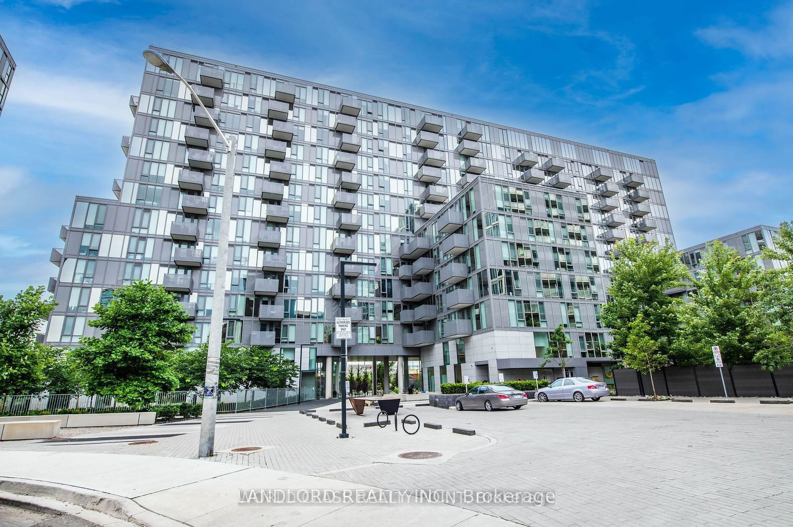 Condo for lease at 322-38 Monte Kwinter Court, Toronto, Clanton Park, M3H 0E2 - MLS: C11927217