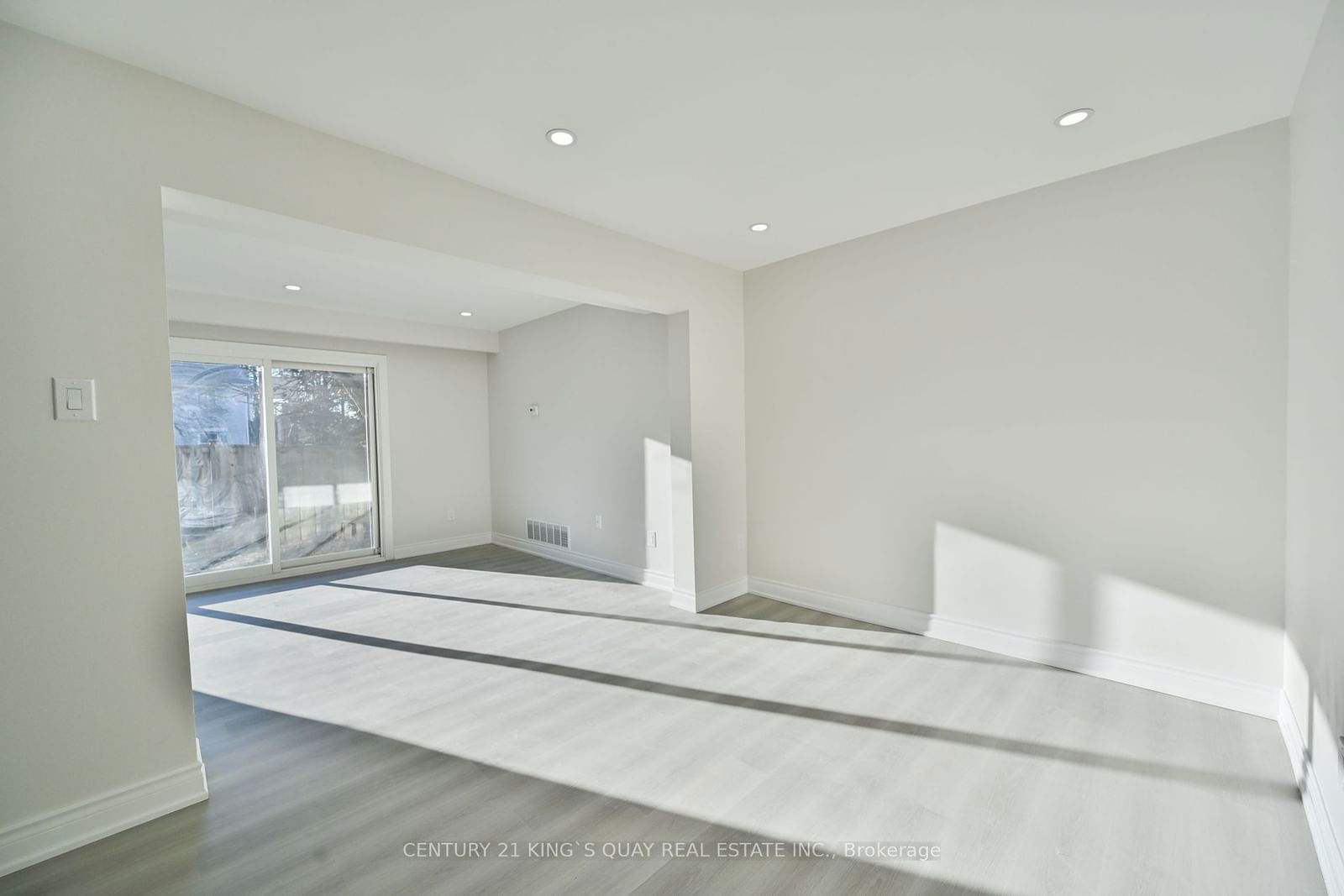 Townhouse sold at 47 Burnt Meadoway, Toronto, Hillcrest Village, M2H 2V2 - MLS: C11927308