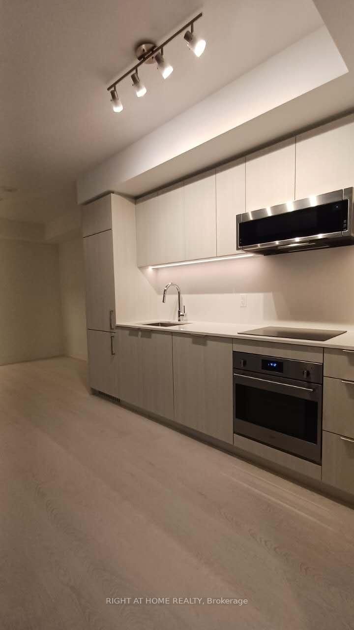Room2