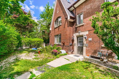 Unit 1 — 323 Walmer Rd, Toronto - Casa Loma image-0-4