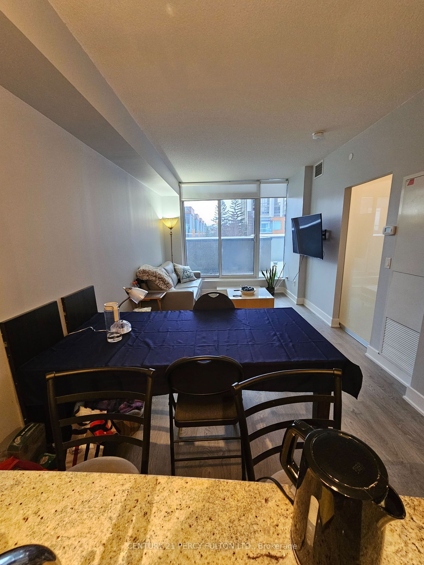 Condo leased at 213-88 Sheppard Avenue, Toronto, Willowdale East, M2N 0G9 - MLS: C11927974