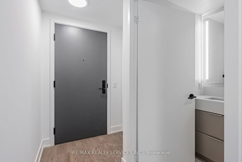 Room1