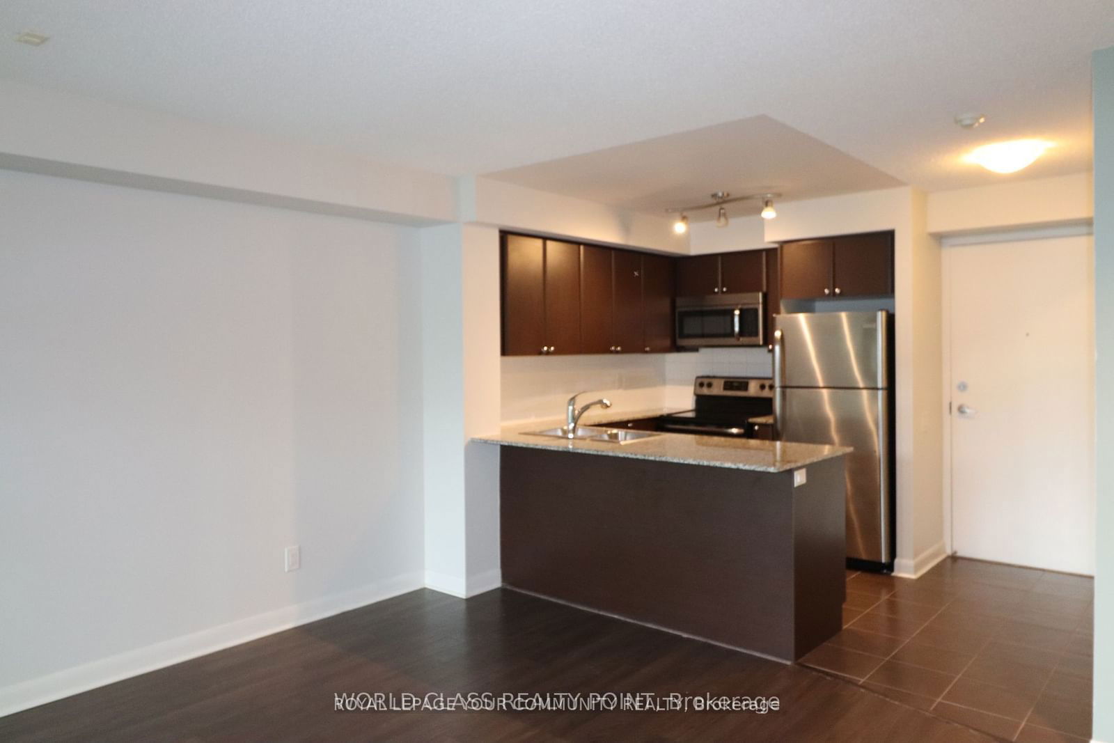 Condo leased at 844-525 Wilson Avenue, Toronto, Clanton Park, M3H 0A7 - MLS: C11928150