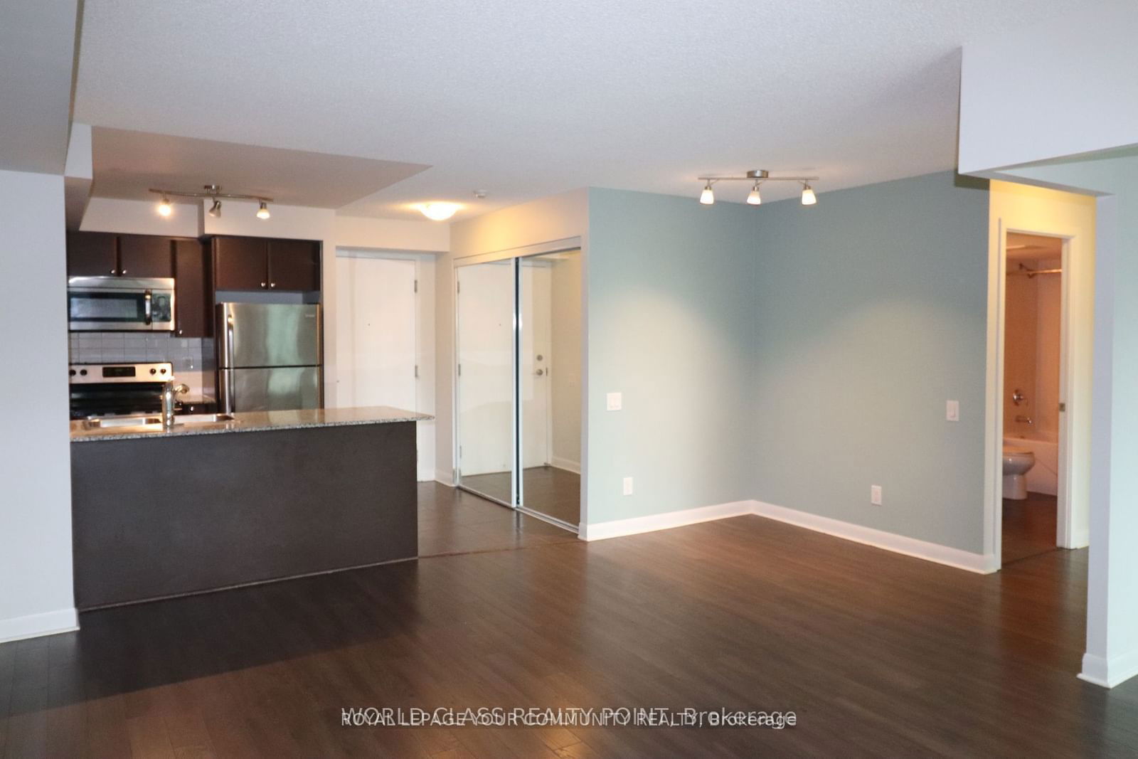 Condo leased at 844-525 Wilson Avenue, Toronto, Clanton Park, M3H 0A7 - MLS: C11928150