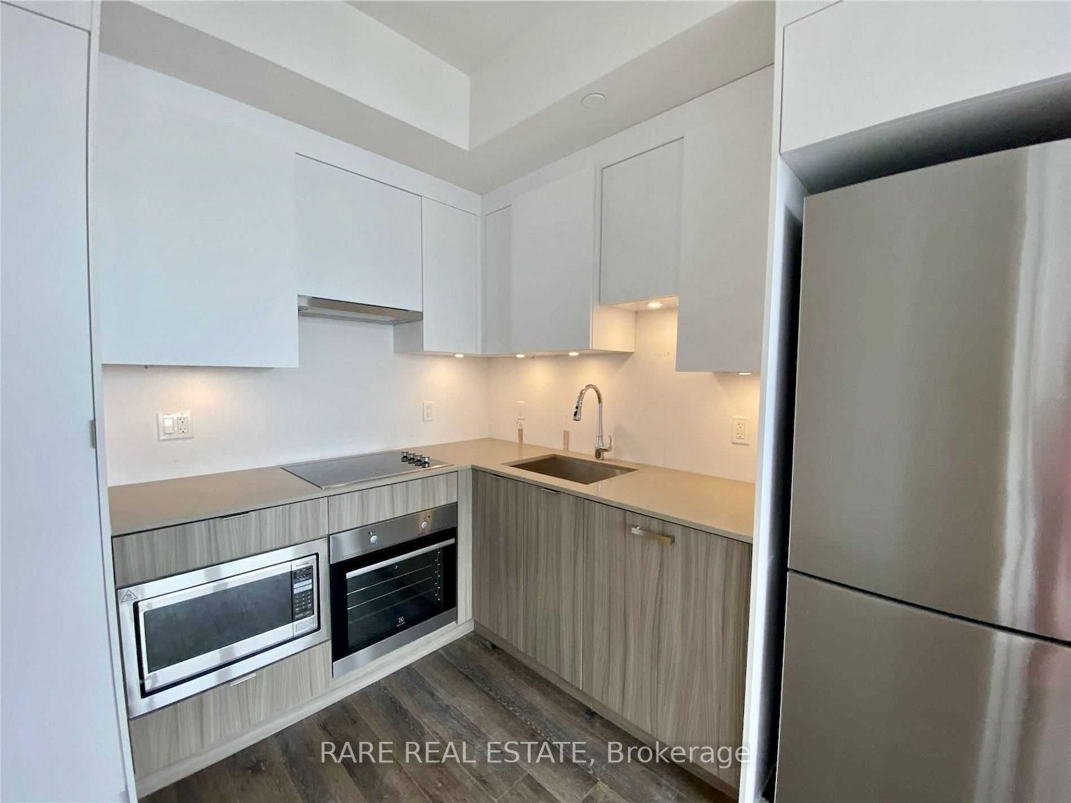 Condo leased at LPH11-99 Broadway Avenue, Toronto, Mount Pleasant West, M4P 0E3 - MLS: C11928534