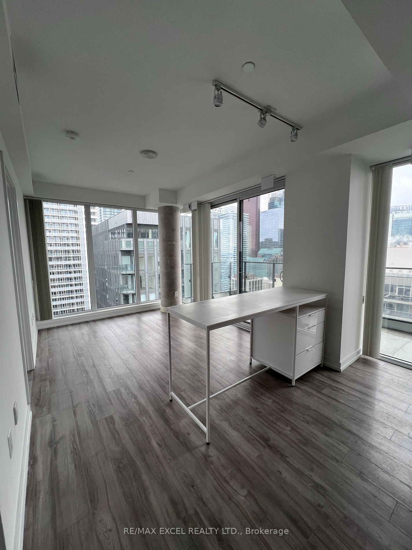 Condo leased at Ph02-77 Shuter Street, Toronto, Church-Yonge Corridor, M5B 0B8 - MLS: C11928617
