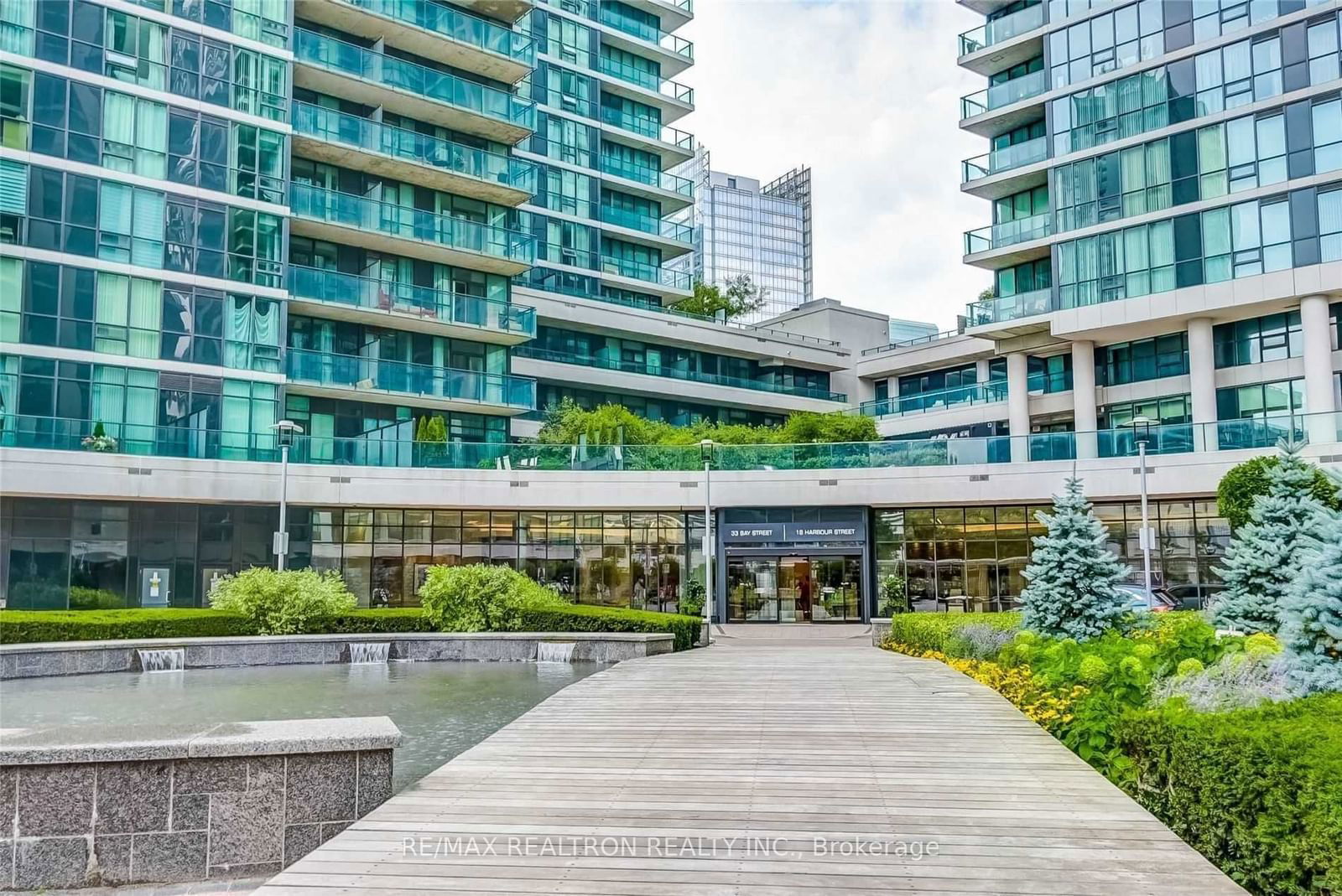 Condo for lease at 4005-33 Bay Street, Toronto, Waterfront Communities C1, M5J 2Z3 - MLS: C11928690