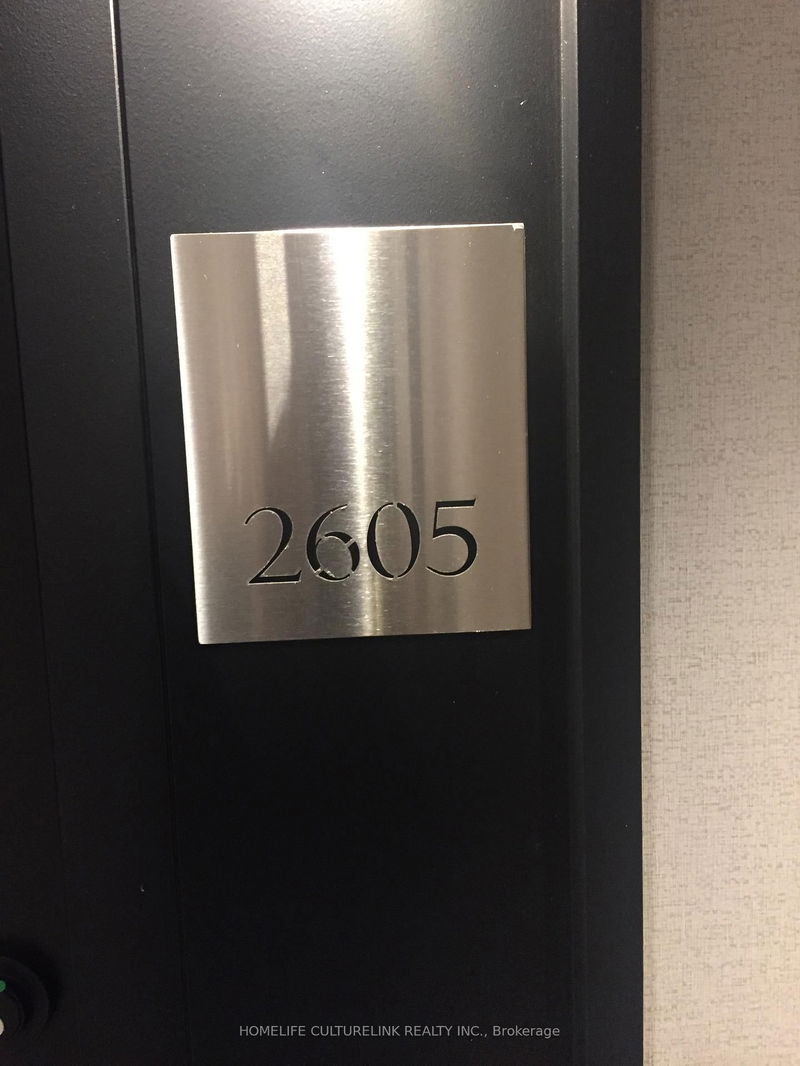 home for lease on 2605-125 Redpath Avenue