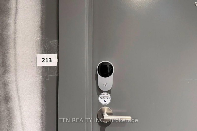 213 - 9 Tecumseth St, Toronto, M5V 3G4 | Image 3