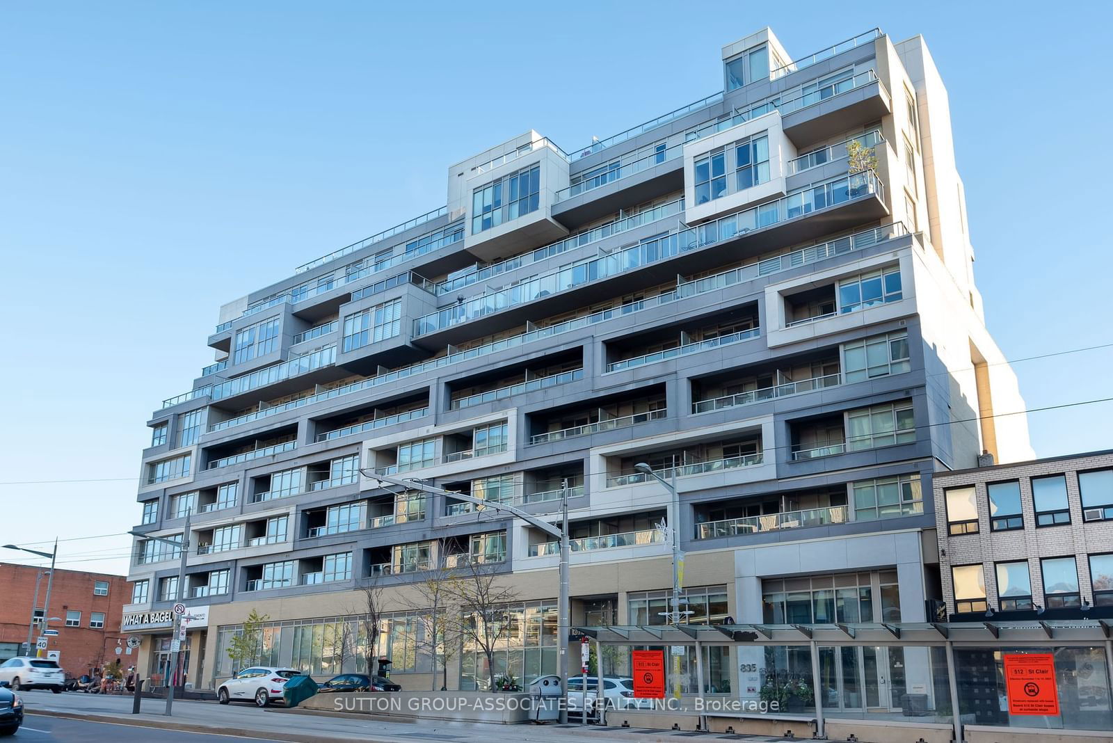 Condo sold at 413-835 St Clair Avenue, Toronto, Wychwood, M6C 0A8 - MLS: C11929068