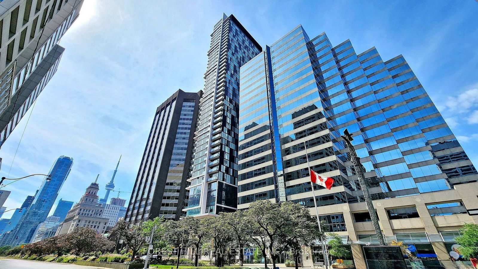 Condo for sale at 4110-426 University Avenue, Toronto, Kensington-Chinatown, M5G 1S9 - MLS: C11929088