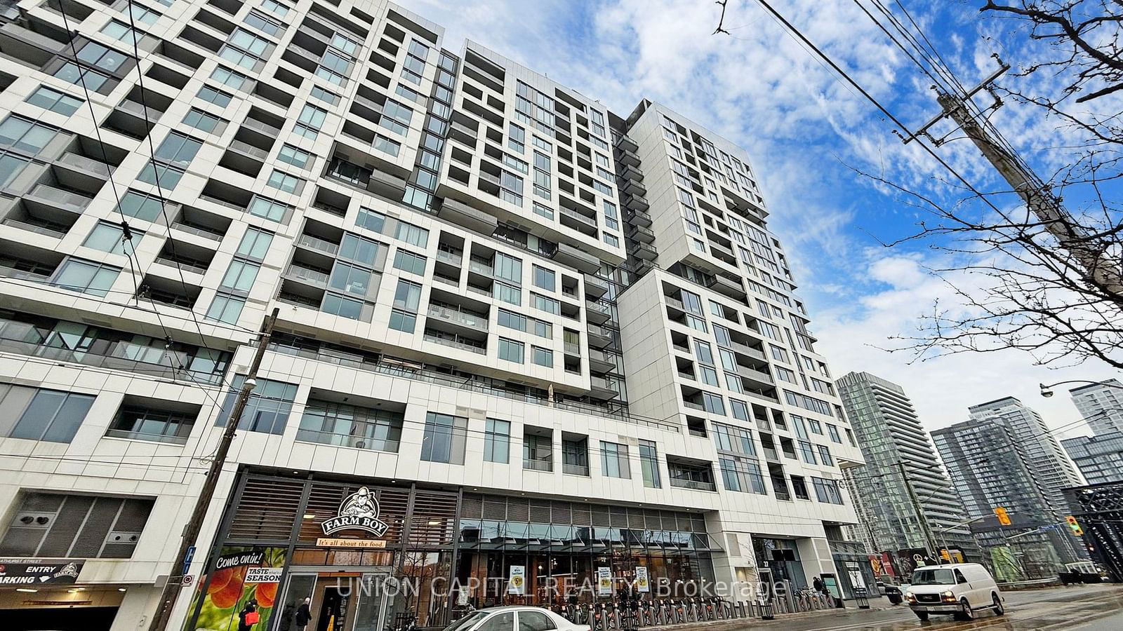 Condo for sale at 719-27 Bathurst Street, Toronto, Waterfront Communities C1, M5V 0R1 - MLS: C11929253