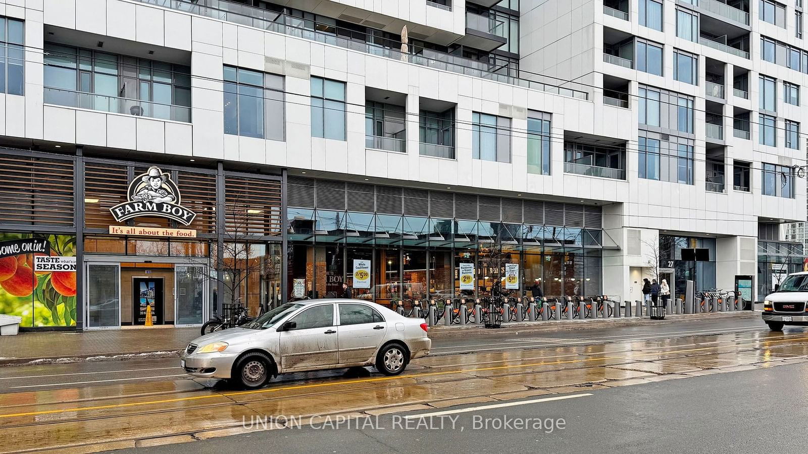 Condo for sale at 719-27 Bathurst Street, Toronto, Waterfront Communities C1, M5V 0R1 - MLS: C11929253