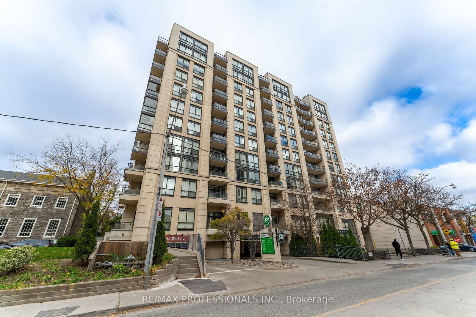 Condo leased at 102-10 Delisle Avenue, Toronto, Yonge-St. Clair, M4V 3C6 - MLS: C11929270