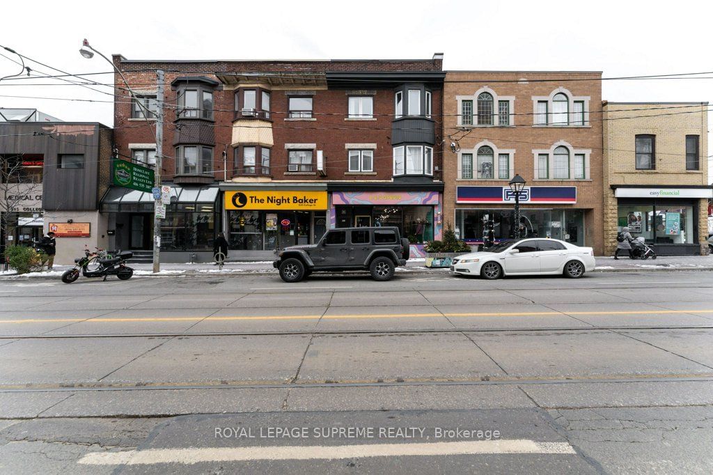 Upper Level leased at 2-827 College Street, Toronto, Trinity-Bellwoods, M6G 1C9 - MLS: C11929601