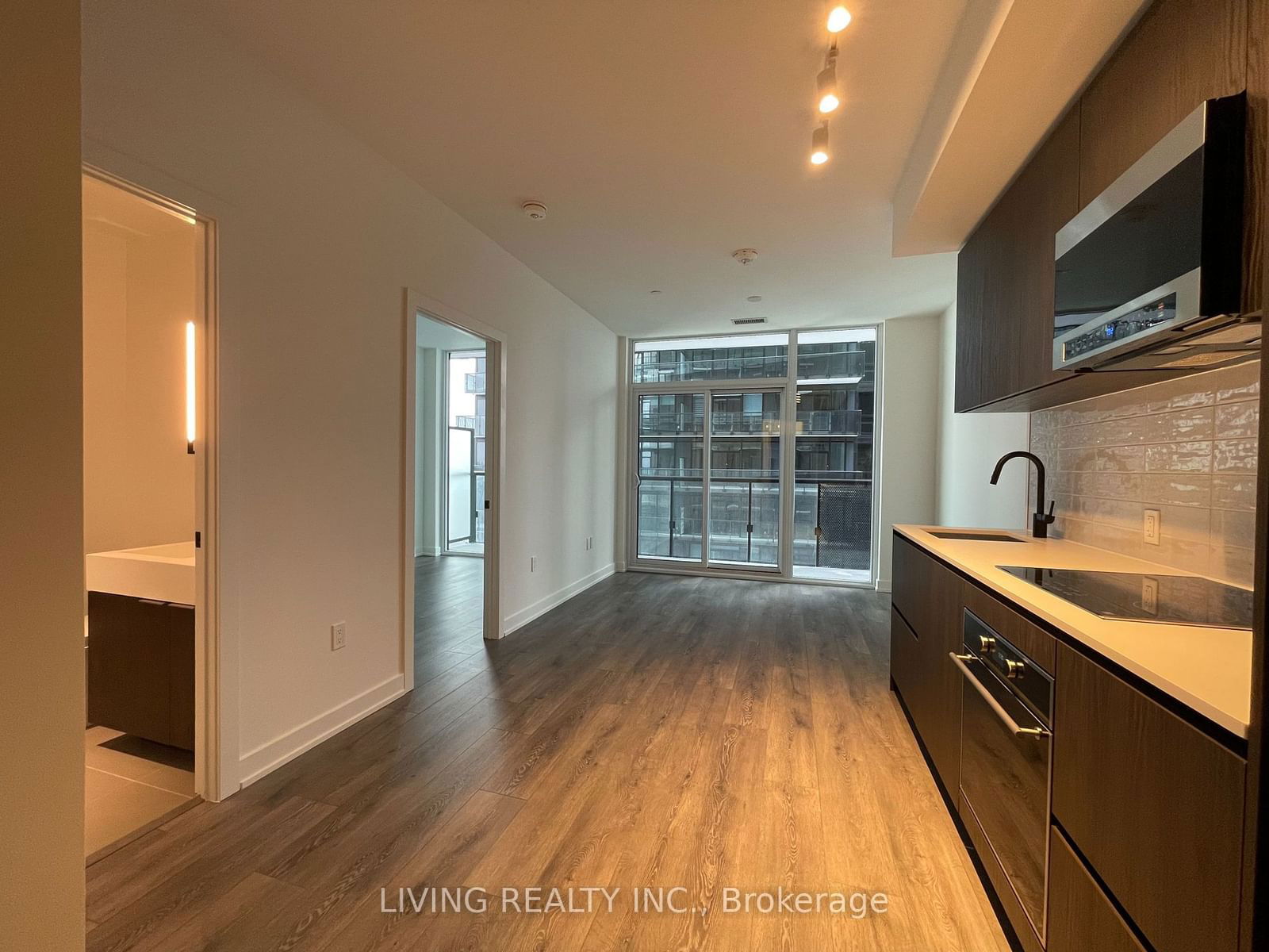 Condo for lease at 1901-117 Broadway Avenue, Toronto, Mount Pleasant West, M4P 1V3 - MLS: C11929650