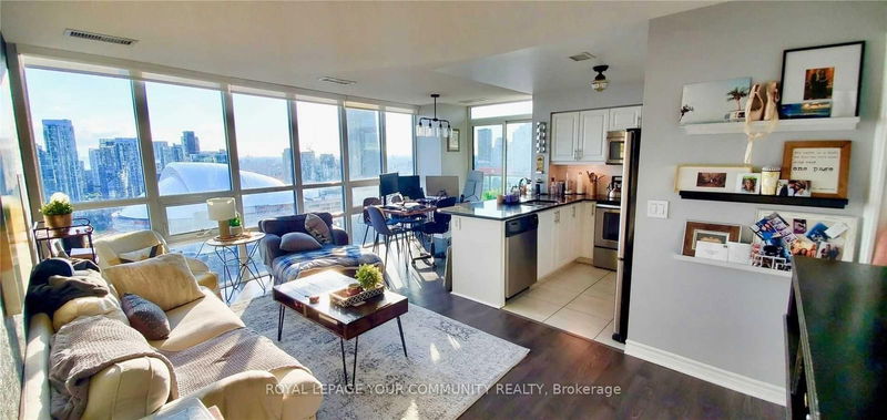 home for lease on Ph2-19 Grand Trunk Crescent